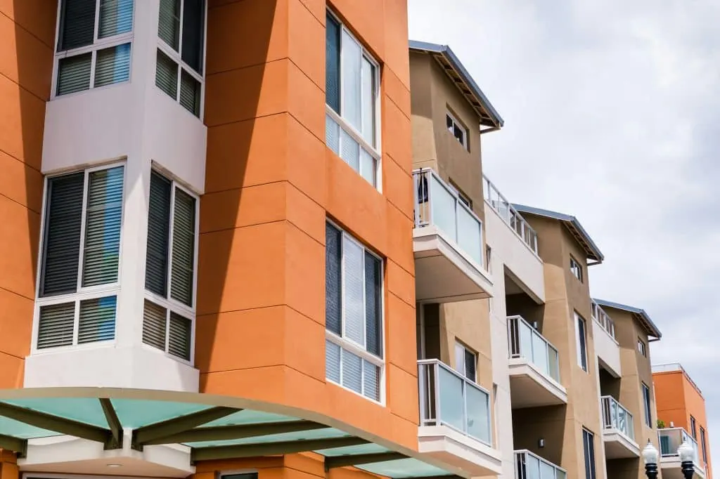 Buying an apartment for rental: advice and tips (waxoo.fr)